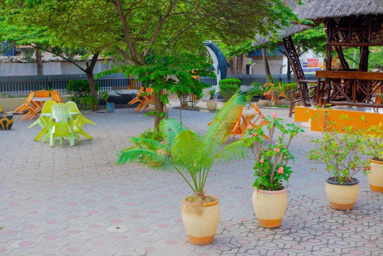 Flamingo Hotel Kinyerezi Dar es Salaam Exterior photo
